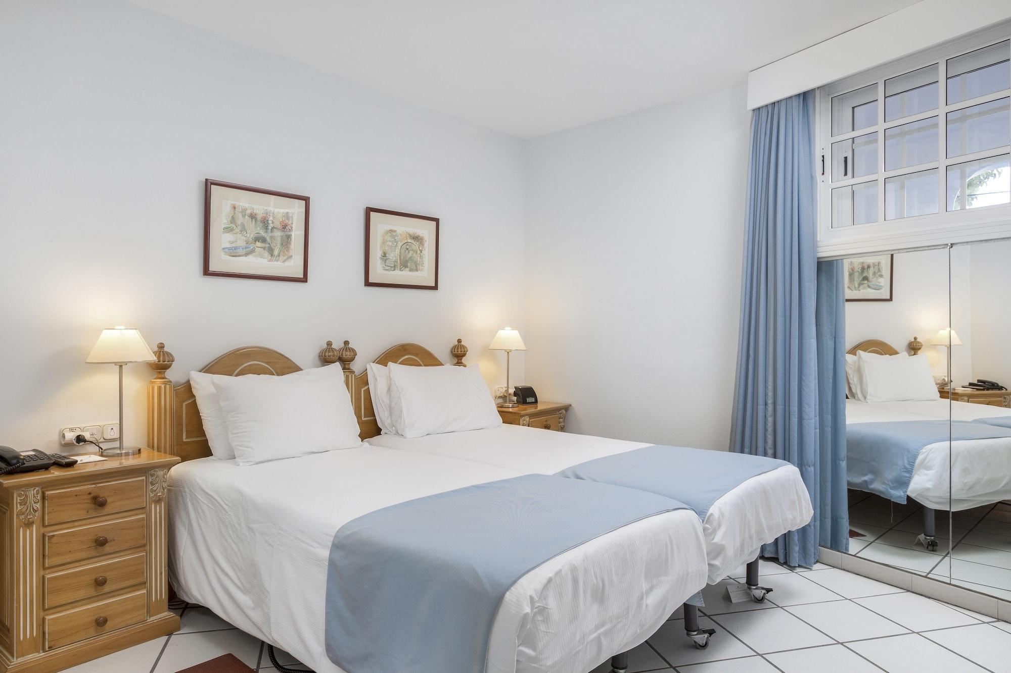 Aparthotel Santa Barbara Golf And Ocean Club San Miguel de Abona Esterno foto