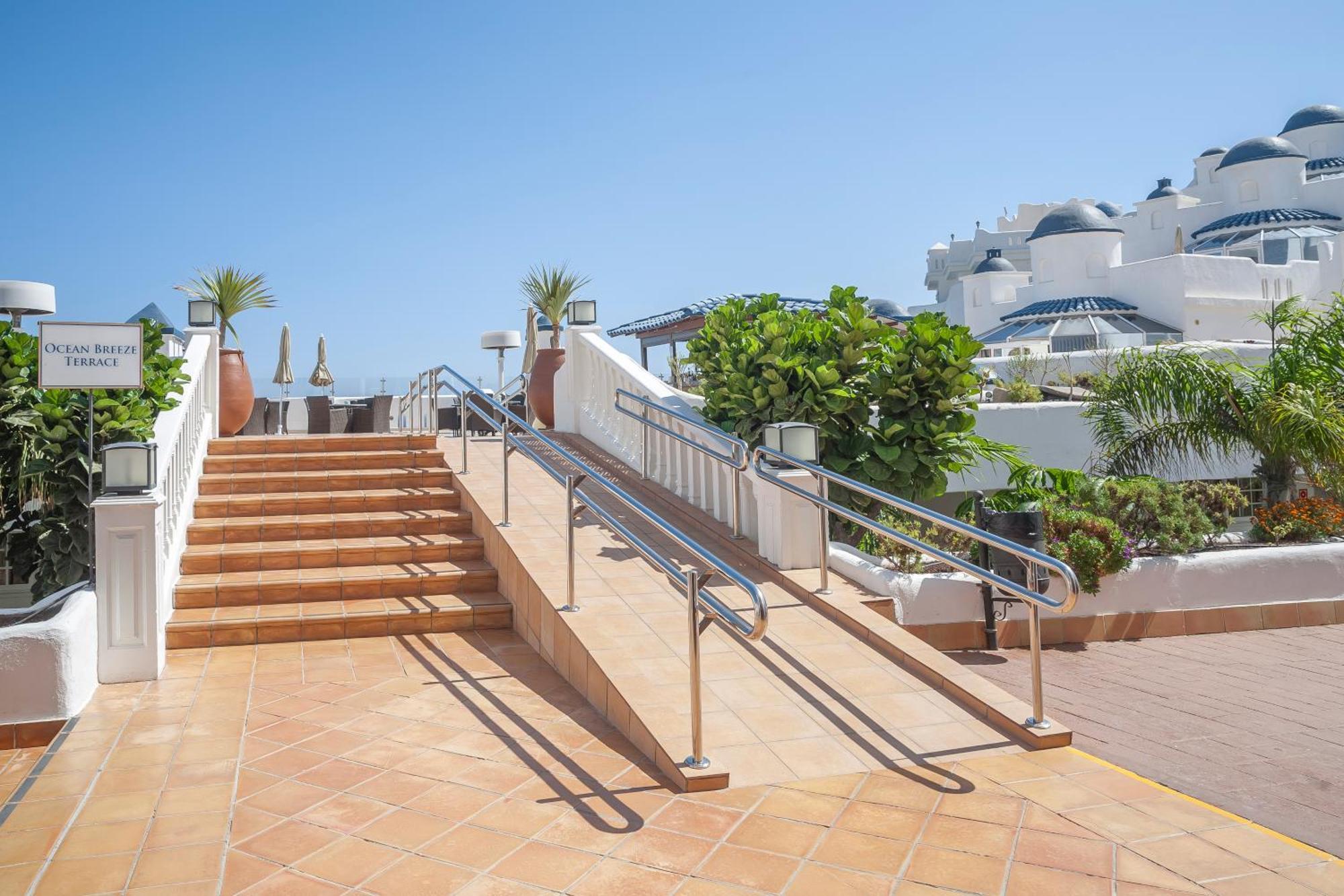 Aparthotel Santa Barbara Golf And Ocean Club San Miguel de Abona Esterno foto